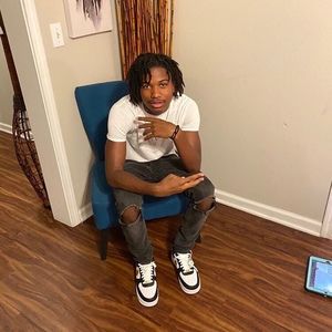 Meet your Posher, Greg